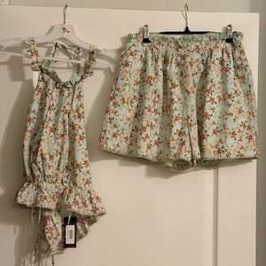 Floral Women's Shorts Set
